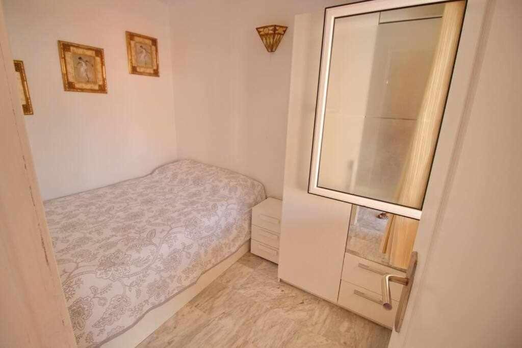 Dinastia B403 By Tenerife Rental & Sales Los Cristianos  Buitenkant foto